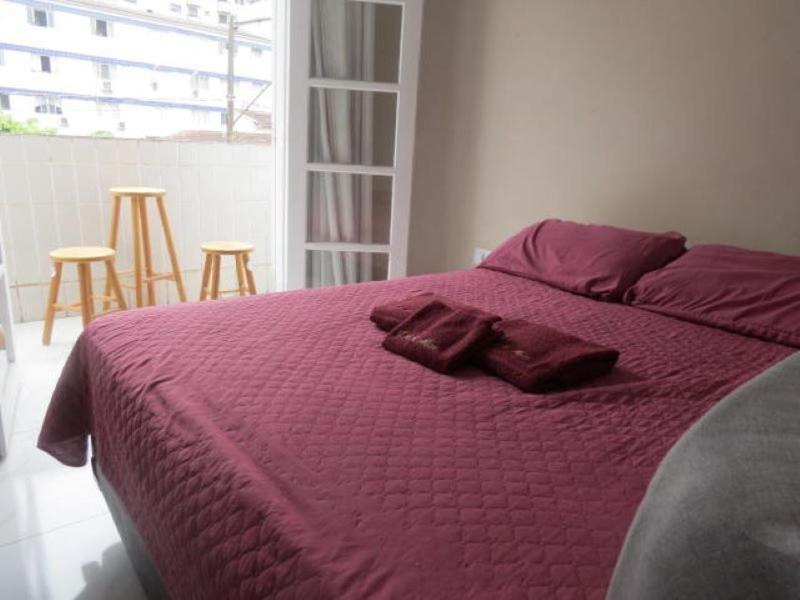 113 Canto Do Forte - 1Dorm - 200 M Da Praia E 20M Dos Bares E Restaurantes - Estacionamento Gratuito E Wi Fi , Tv A Cabo 프라이아 그란데 외부 사진
